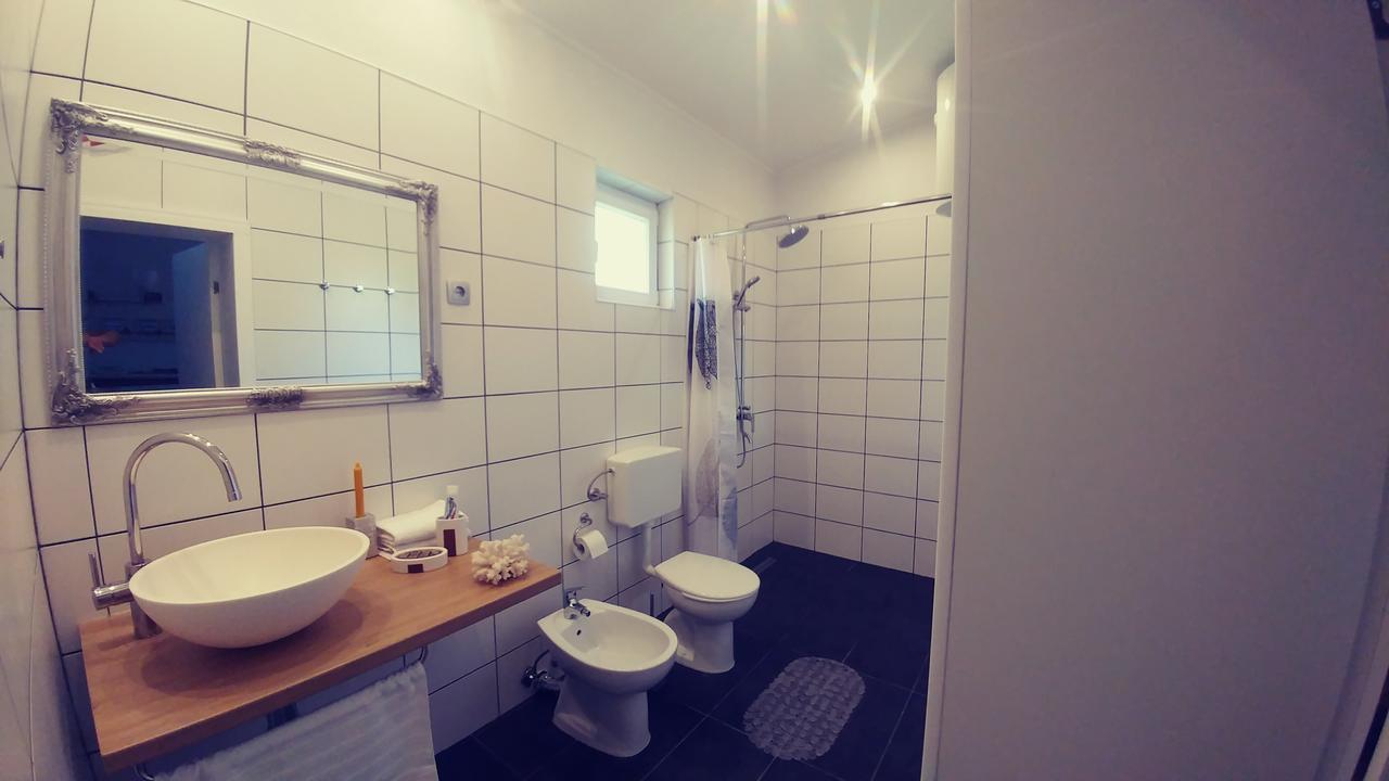 Mila Holiday Home Lohovo Екстер'єр фото