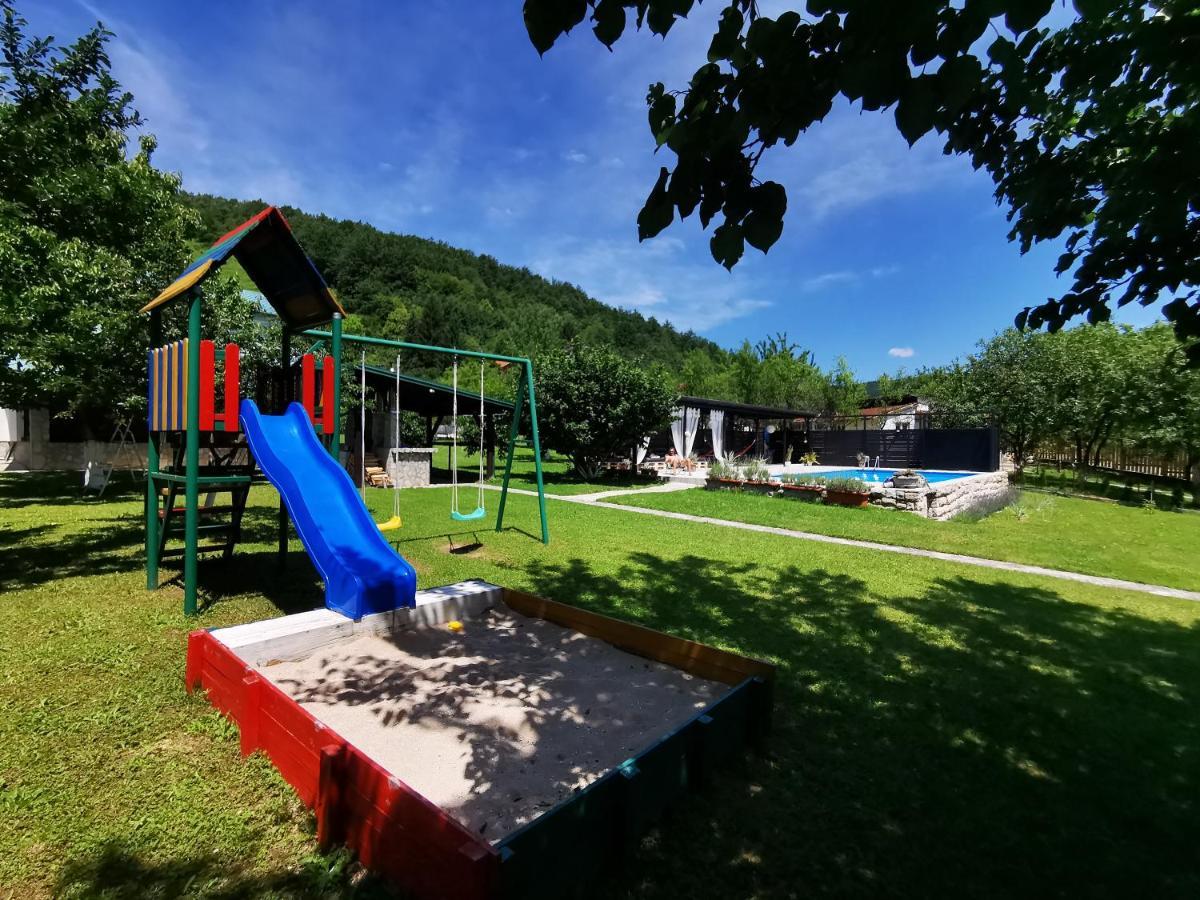Mila Holiday Home Lohovo Екстер'єр фото